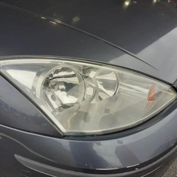 Phare de voiture après rénovation